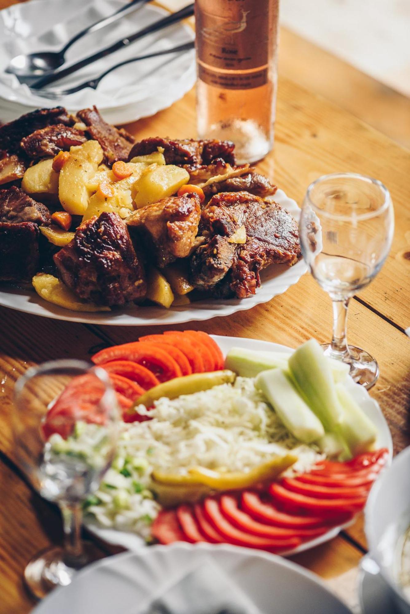 Camp Divlja Rijeka Hotel Hum Eksteriør billede